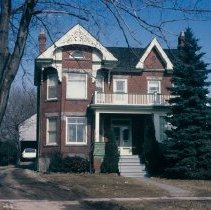 9005 red brick #133, 1969