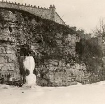 ph 24499 Templin Gardens ca.1940