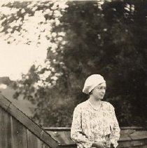 ph 24541 Laura Templin ca.1940