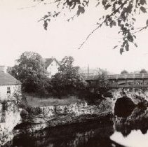 ph 24589 Tower Street bridge ca.1930