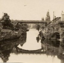 ph 24590 Tower Street bridge ca.1930