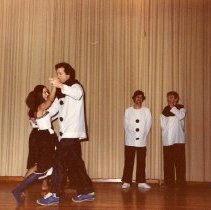 ph 11163 "Oh What A Lovely War", 1980, actors