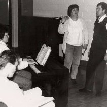 ph 11189 "This Can't be Love", scenes of rehearsals and producation