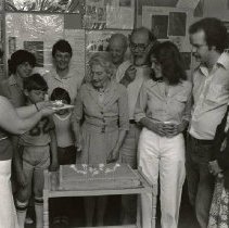 ph 11200 Pat Chataway receiving gift at 1982 general meeting
