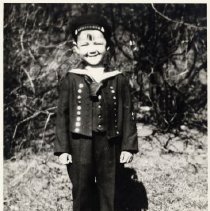 ph 23060: Willi Geiger, in sailor suit[?], ca.1930.