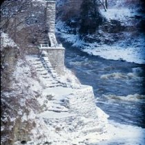 ph 18245_19 View of staircase from Tower St. Bridge, 13 Jan. 1998.