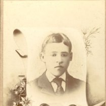 ph 19003 Thomas Murdock