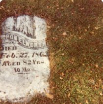 Photograph of the gravestone of Aaron Elworthy, Guelph, 1977.