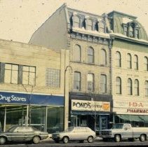 10357 Victoria Block 1982