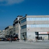 10383 east side Wyndham 1981