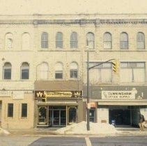 10393 99-109 Wyndham 1982