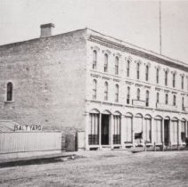 10444 Alma Block & salt yard ca.1870
