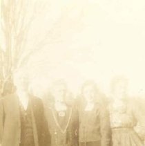 ph 21146 former minister & family