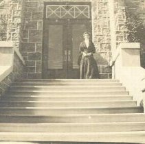 ph 21151 Rebecca Williamson