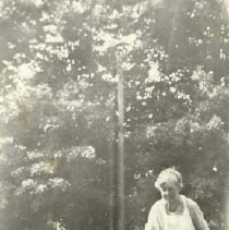 ph 21184 woman with child