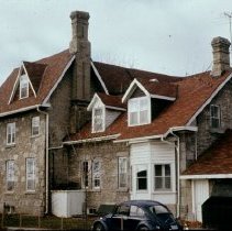 6905 house & car 1973