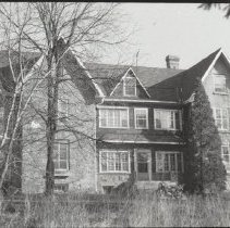 6908 facade 1974