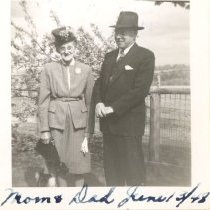 ph 19394 Margaret & Noah Miller 1948