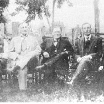 ph 19006 Faskens outdoors, ca.1915