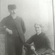 ph 19021 Mr. & Mrs. Richard Ariss