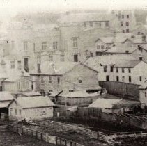 9421 Court House & neighbourhood