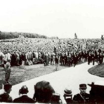 ph14425d King Edward et al.