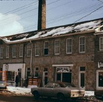 5962 Guelph Glass 1974