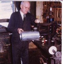 ph 24707 Lloyd in store 1962