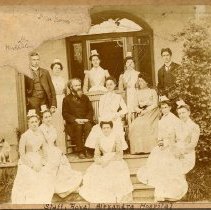 Royal Alexandra Hospital staff, ca. 1905.
