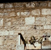 5699 wall & balcony 1977