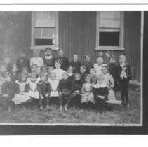 Students of S.S. #11 Peel Township, ca. 1910.