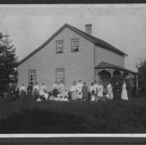 ph 15494 Harris farm home, ca. 1910.