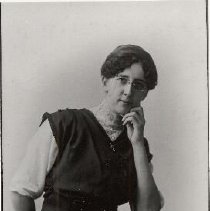 ph 20240 Georgina Haynes (nee Whitelaw.