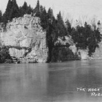 Rock of Ages in Rockwood Park at Rockwood, Ontario, ca. 1910.
