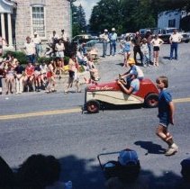 ph 14830d Elora Sesq. parade, 1982