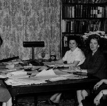 Margaret Hyndman, K.C. with group of women who were part of planning team, ca.1960