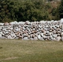 8738 stone fence 1976