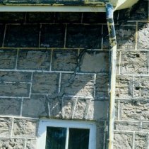 8789 Hillside Cottage 1981