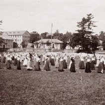 8433 Women at Collegiate ca.1910