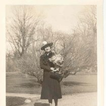 ph 16021: Maynard Grange, [2 May 1939].