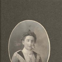 Barbara Eleanor Currie, ca.1900.