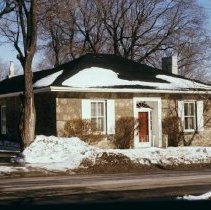 6327 cottage 1977