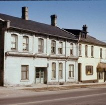7899 brick apartments 1977