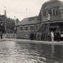 Beatty Bros. employees at Fergus Swimming Pool, 1940.