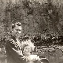 PH 23713 McMohon, Smith, Somerville, and Morton family, Elora Rocks. ca.192