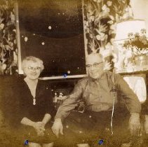 PH 23735 Emily and Scottie Combe. ca.1963