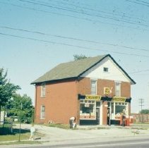 6325 Calvert's Groceteria 1967