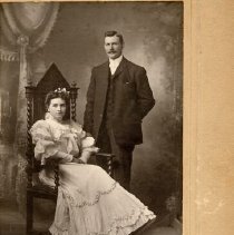 Wedding photo of John Rae and Grace Murray of Puslinch Township, 1905.