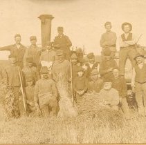 Threshing crew in Arthur area, ca.1910.