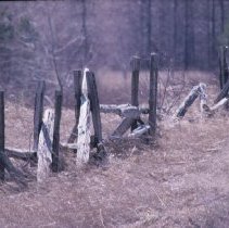 ph 17108a Wooden rail fence in Wellington County, May 1990.